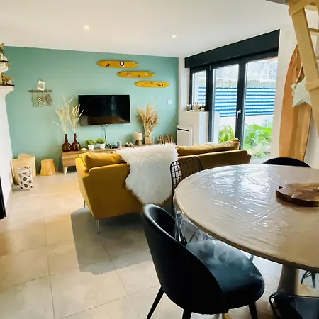 Villa Avec Jardin Et Parking A 400m De La *